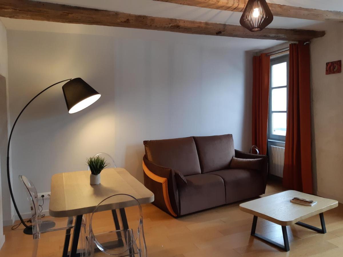 Appartement A-Mi-Chemin - Centre-Ville De Tournus Exteriör bild